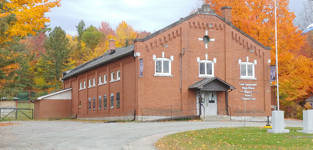 Centre Communautaire Manège Militaire de Bury